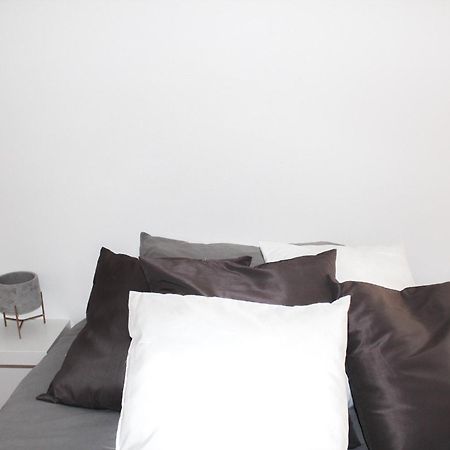 Atelier 3 Hostel Лоуле Екстериор снимка