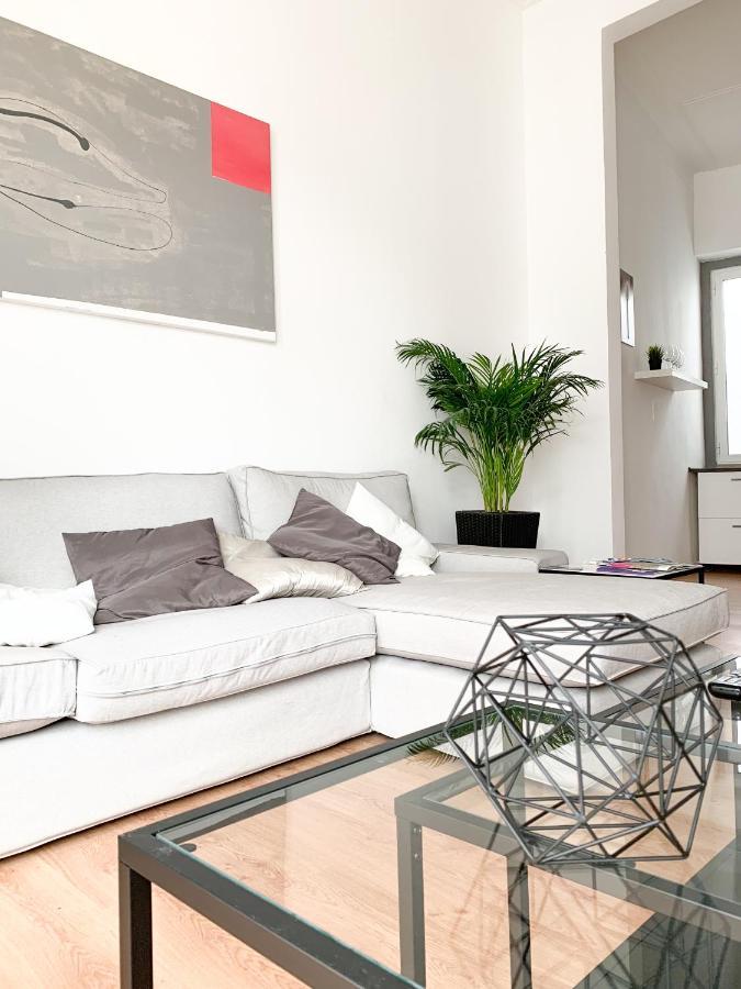 Atelier 3 Hostel Лоуле Екстериор снимка