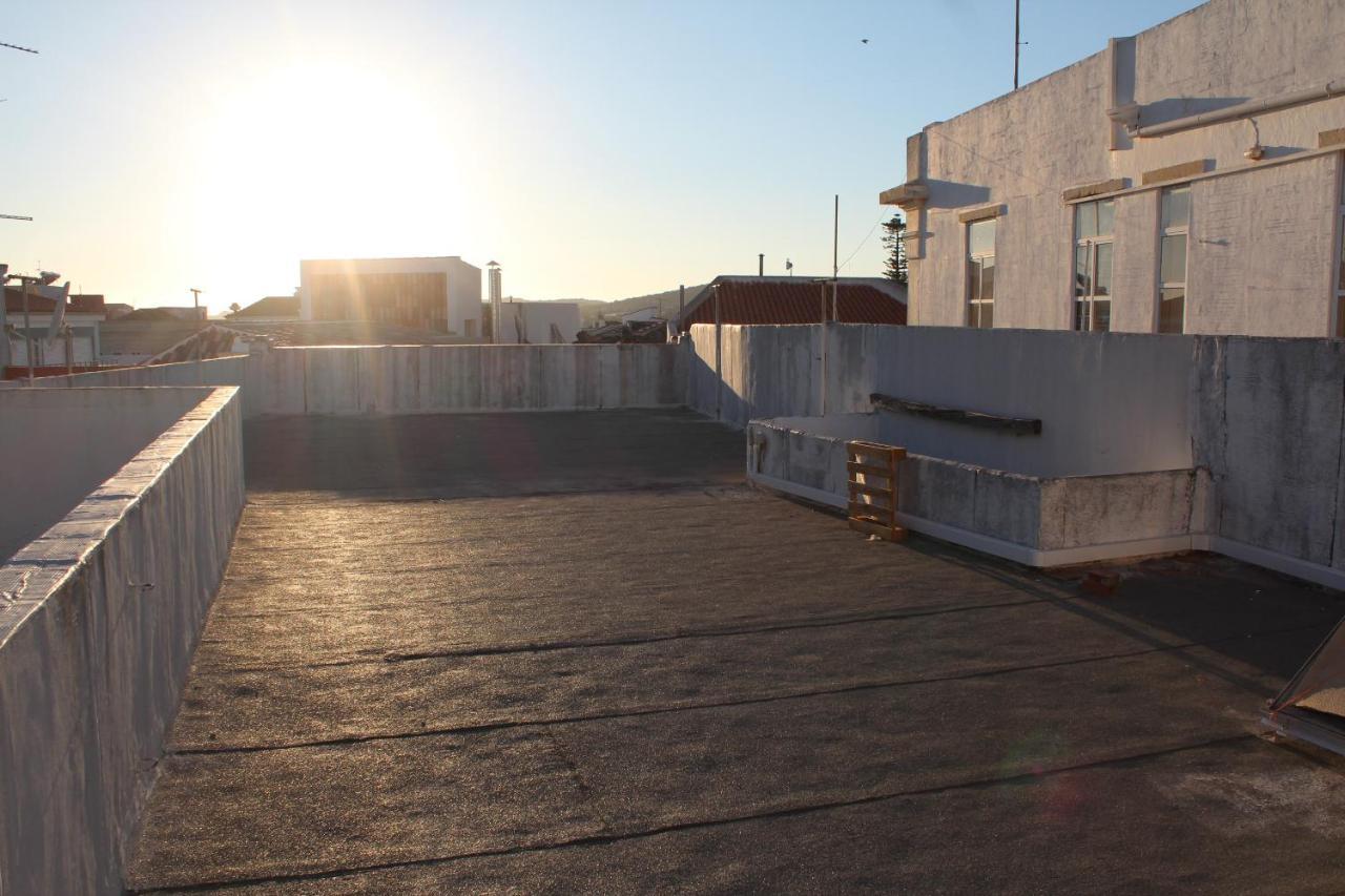 Atelier 3 Hostel Лоуле Екстериор снимка