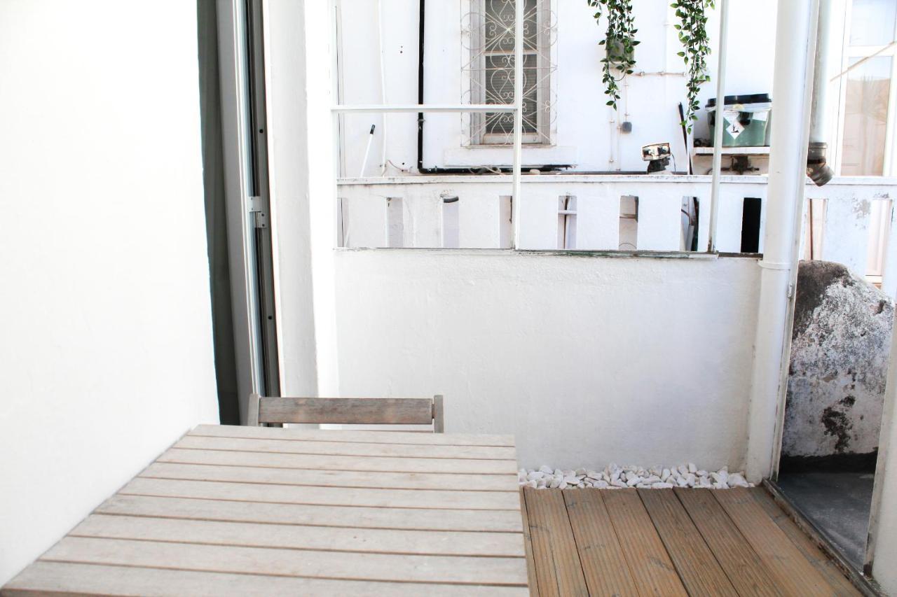Atelier 3 Hostel Лоуле Екстериор снимка