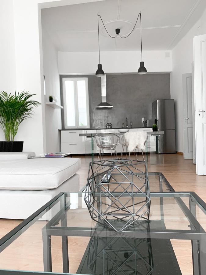 Atelier 3 Hostel Лоуле Екстериор снимка